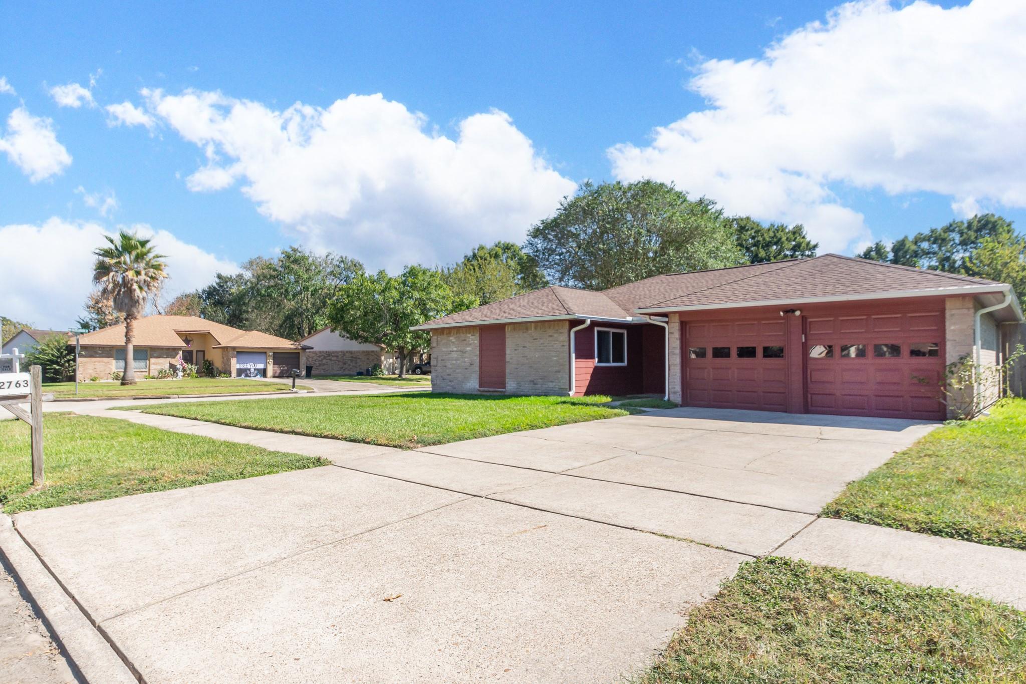 2763 Willow Creek Drive