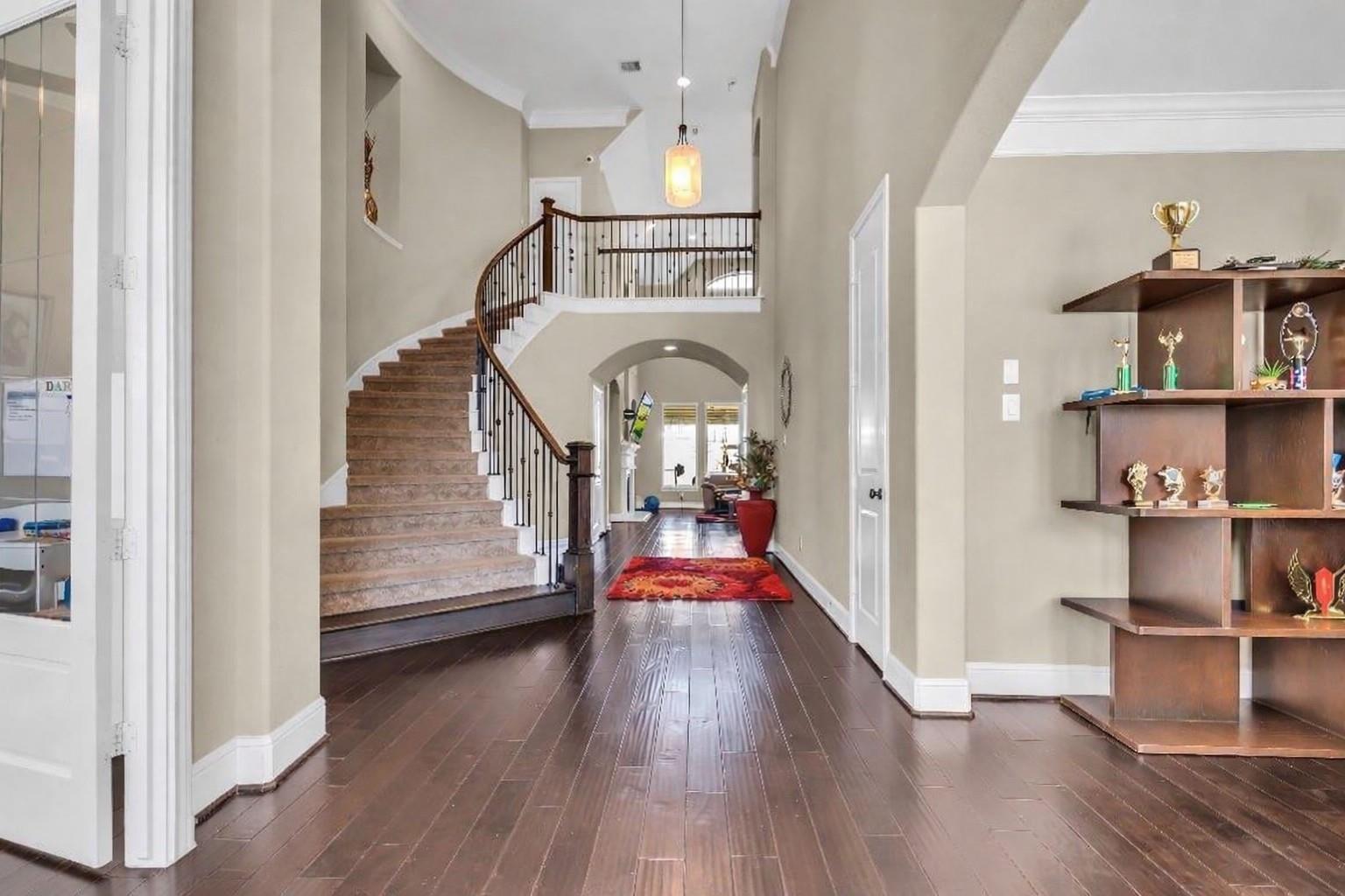 13912 Barrow Cliff Lane