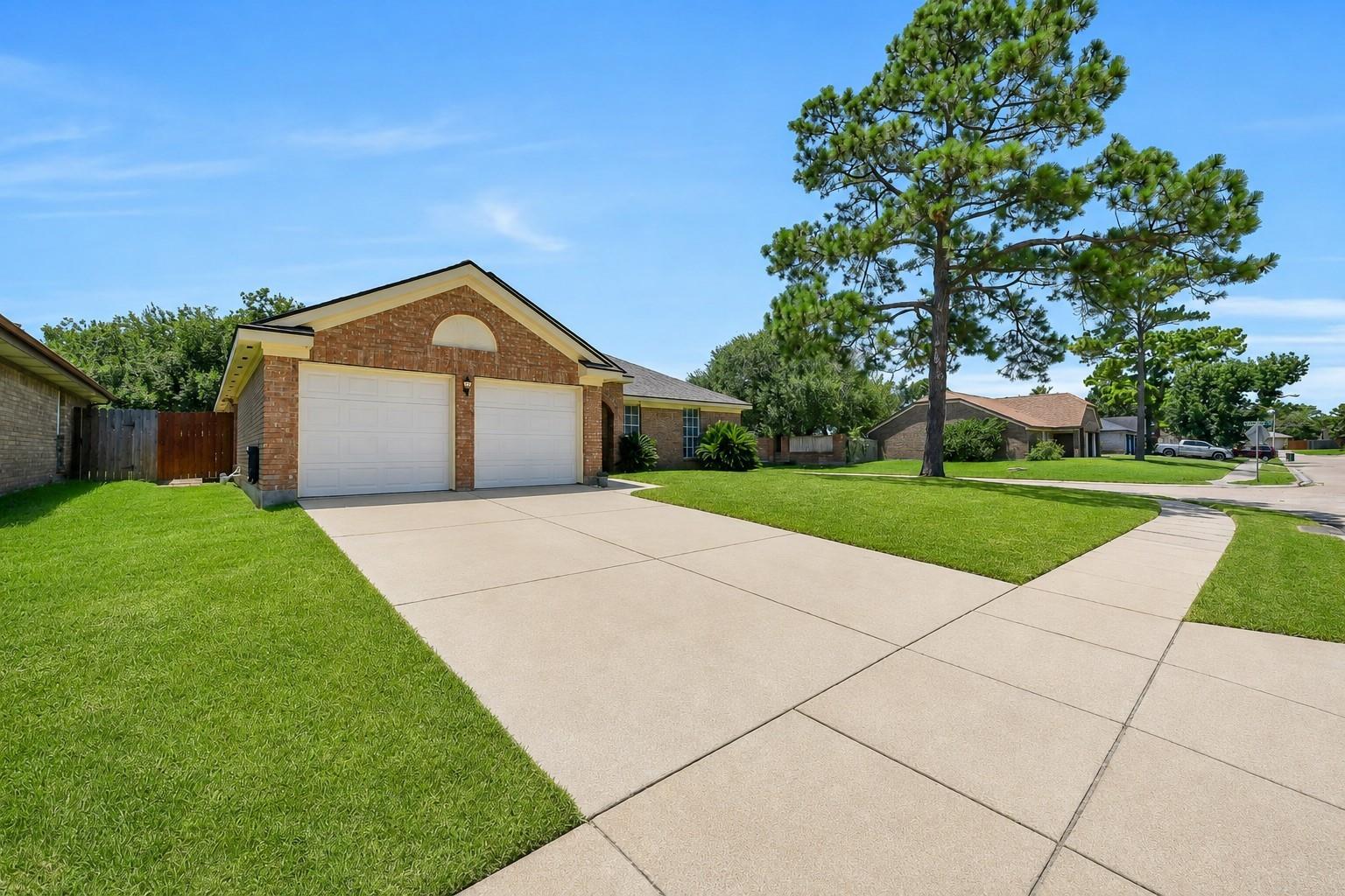 4402 Leyland Drive