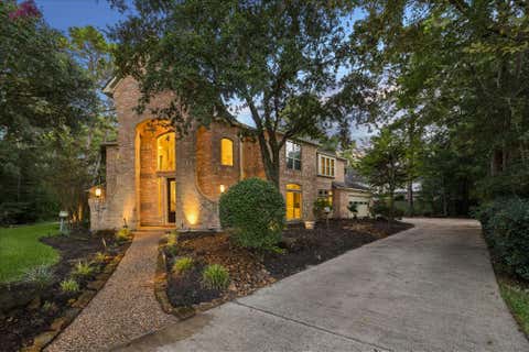 Photo of 44 Dovewood Place, The Woodlands, TX 77381 (MLS # 62630170)