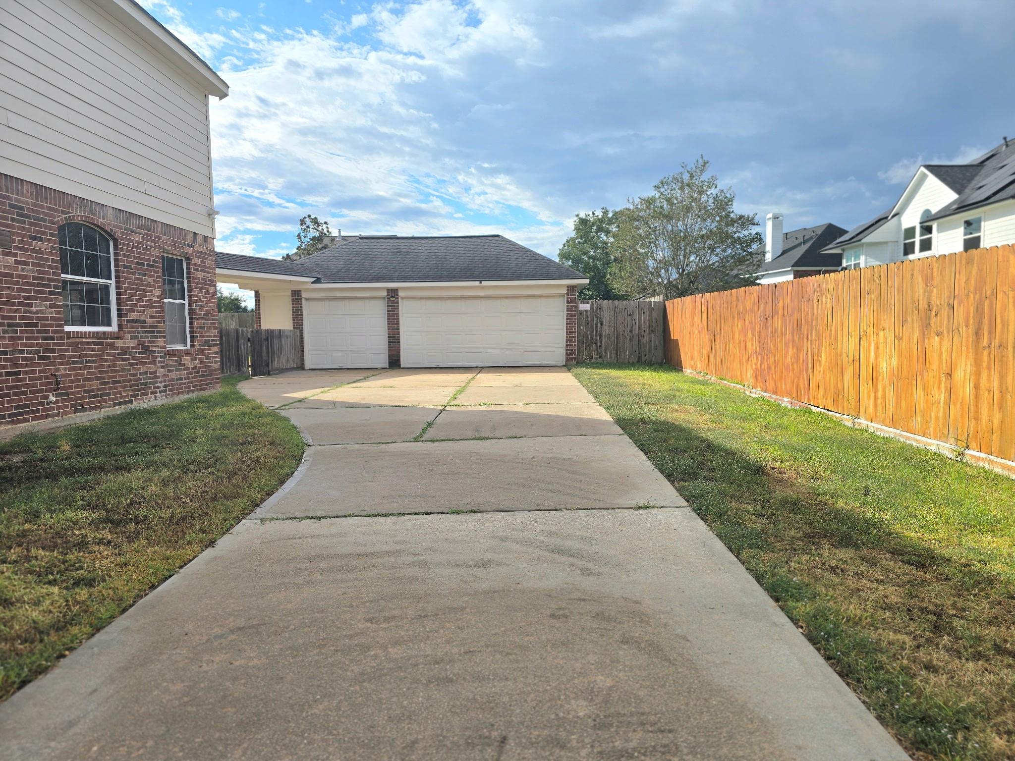 20315 Lakeland Falls Drive