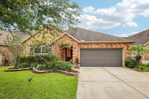 Photo of 4850 Palomar Lane, League City, TX 77573 (MLS # 18227705)