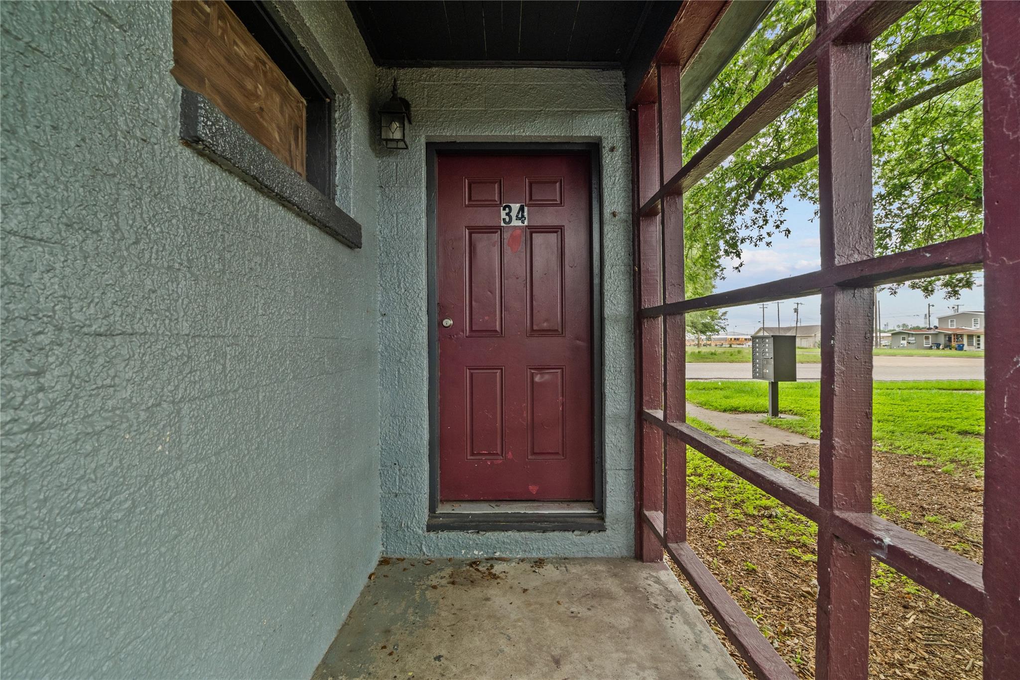 826 3rd Avenue N 34