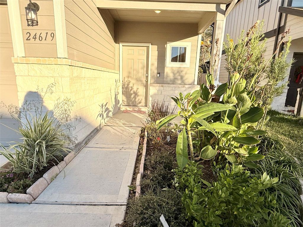 Photo of 24619 Applewood Crest Lane, Porter, TX 77365 (MLS # 4966395)