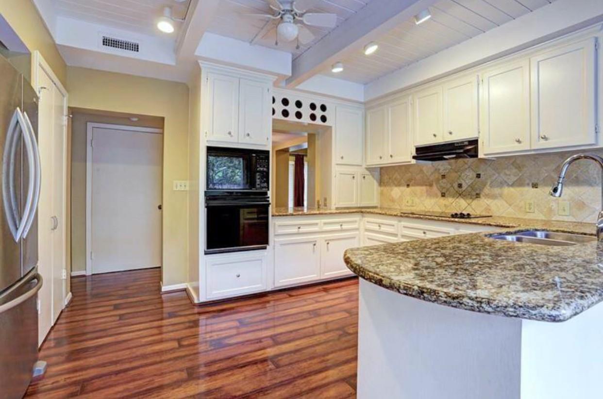 11910 Steppingstone Lane