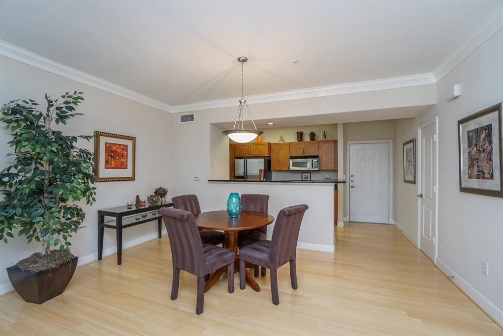 2299 Lone Star Drive 202