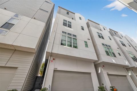 Photo of 5919 E Post Oak Lane, Houston, TX 77055 (MLS # 64488496) Photo of 5919 E Post Oak Lane, Houston, TX 77055 (MLS # 64488496)