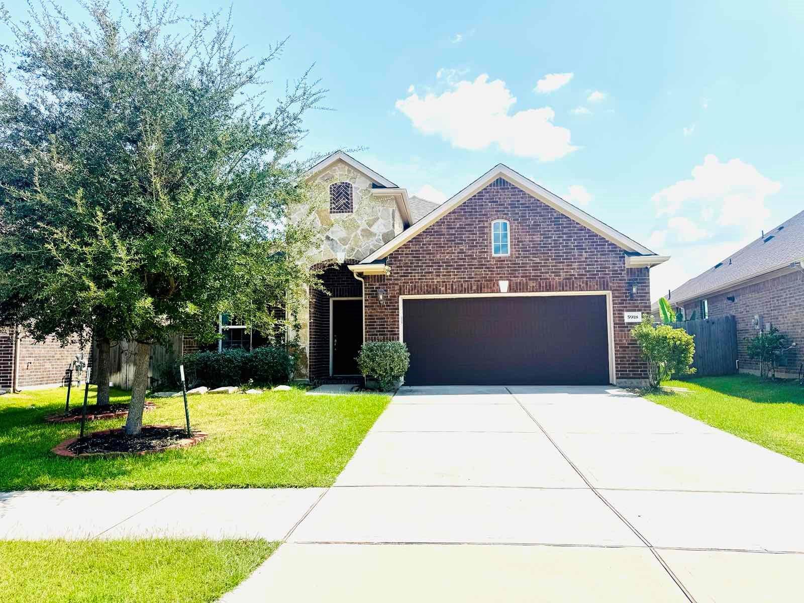 5918 Hackberry Branch Lane