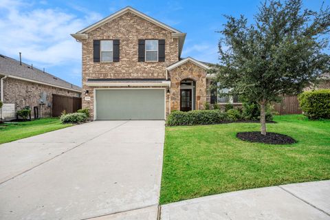 Photo of 2006 Brisa Lane, Baytown, TX 77523 (MLS # 60782965)