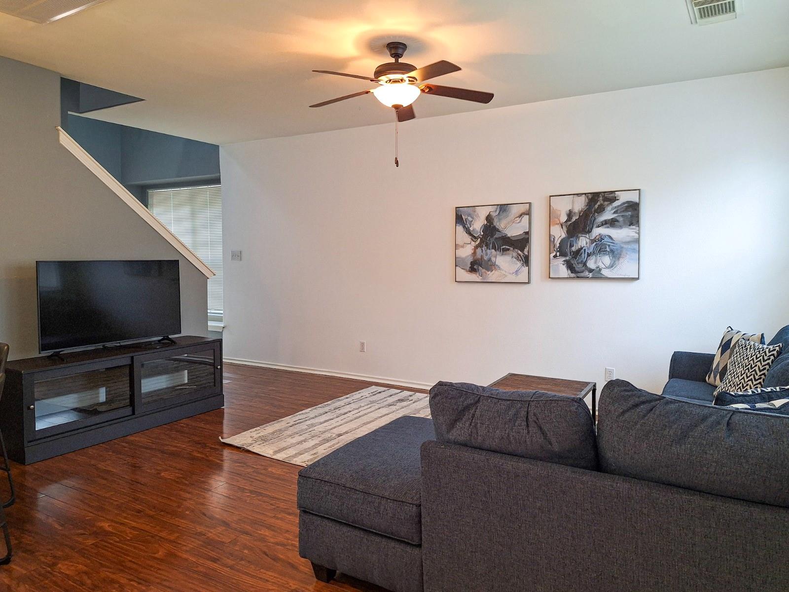 6 Scenic Brook Court