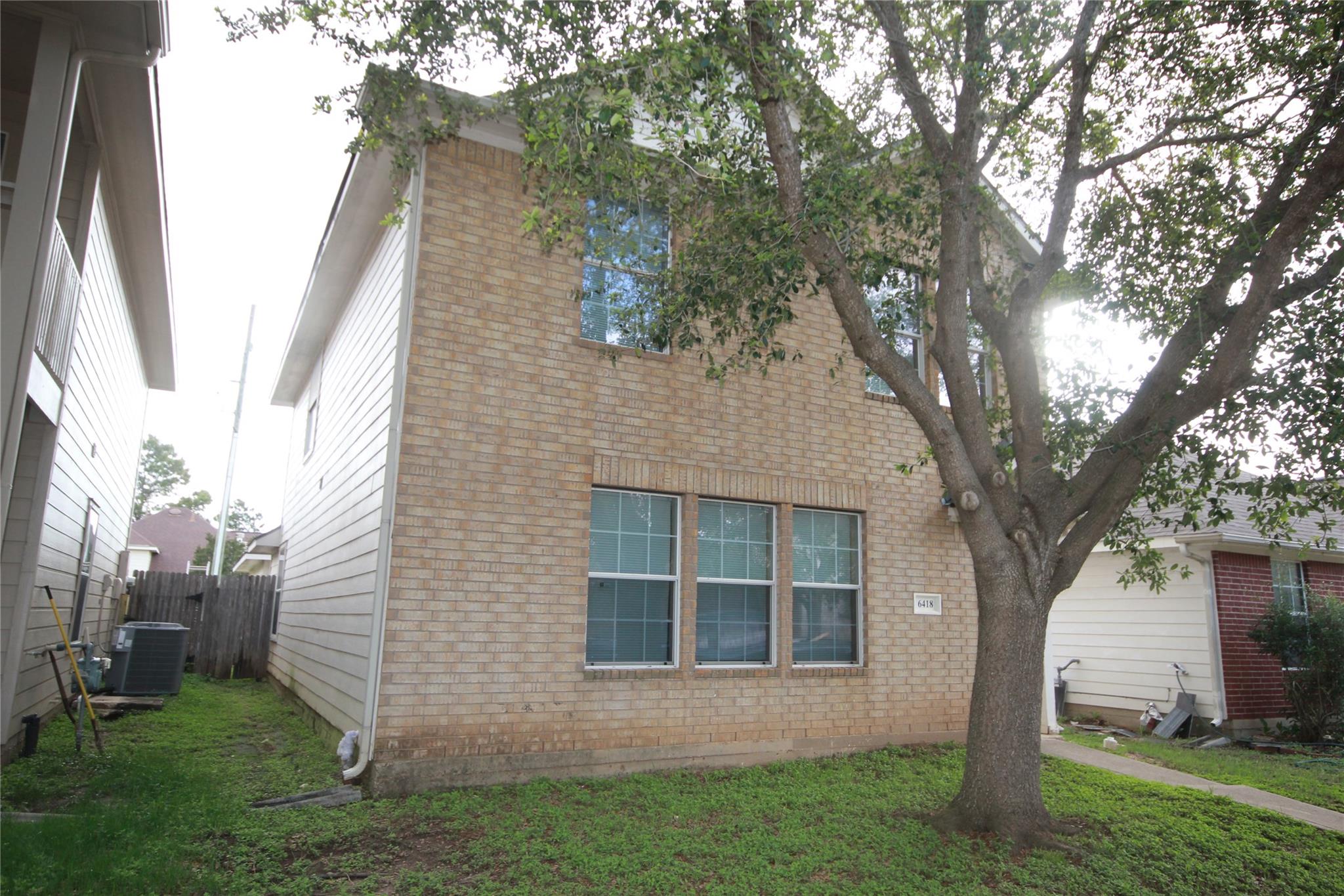 6418 Mountain Pines Lane