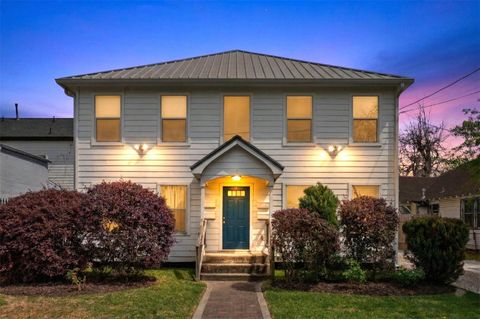 7 Latham Street Houston TX 77011