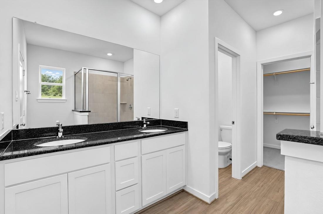 17422 Lush Laurel Lane