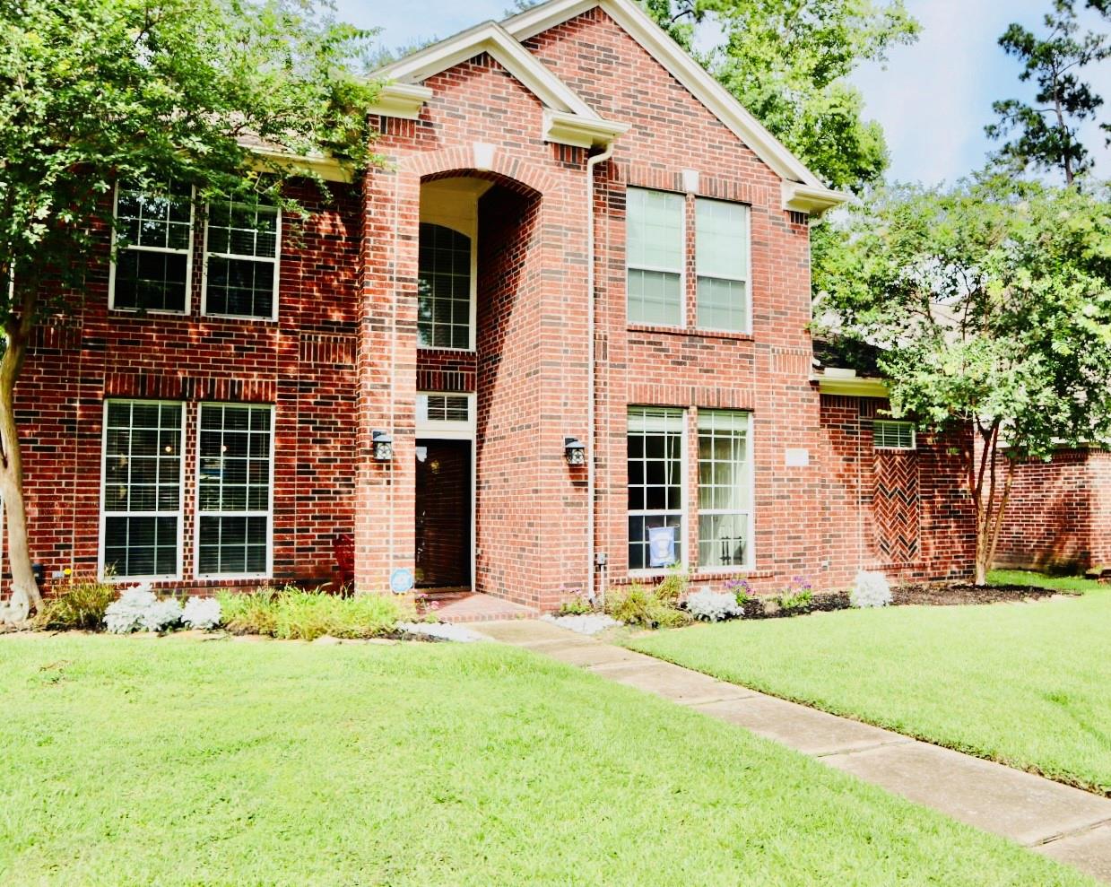 19114 Emory Trail