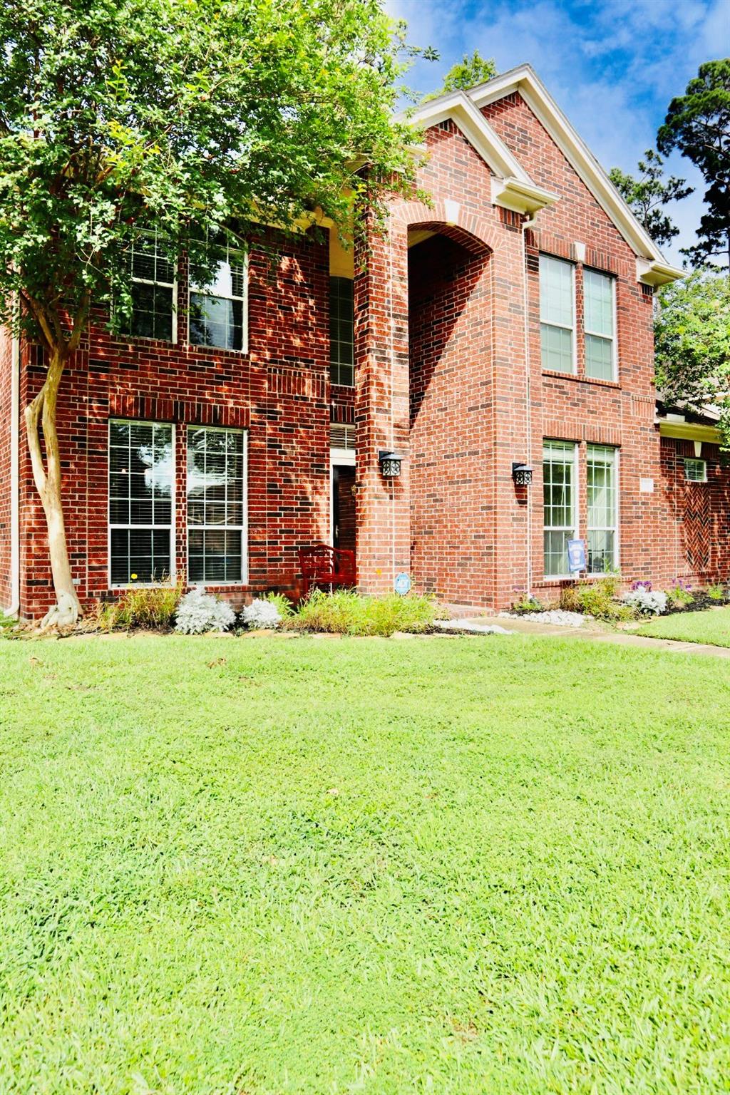 19114 Emory Trail