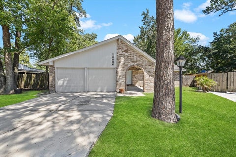 Homes For Rent - 23806 Spring Moss Drive<br/> Spring, TX 77373
