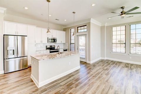 Photo of 2111 Austin Street #626, Houston, TX 77002 (MLS # 30639949)