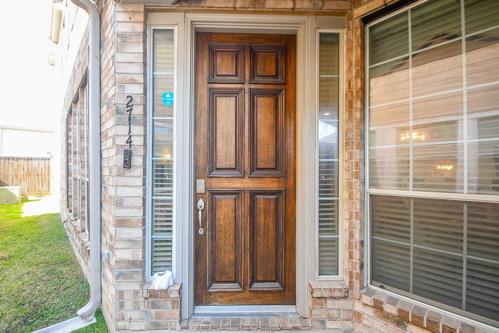 Photo of 2714 Windy Thicket Lane, Houston, TX 77082 (MLS # 73077378)