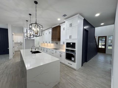 Photo of 3318 Fitzgerald Drive, Montgomery, TX 77356 (MLS # 44766134)