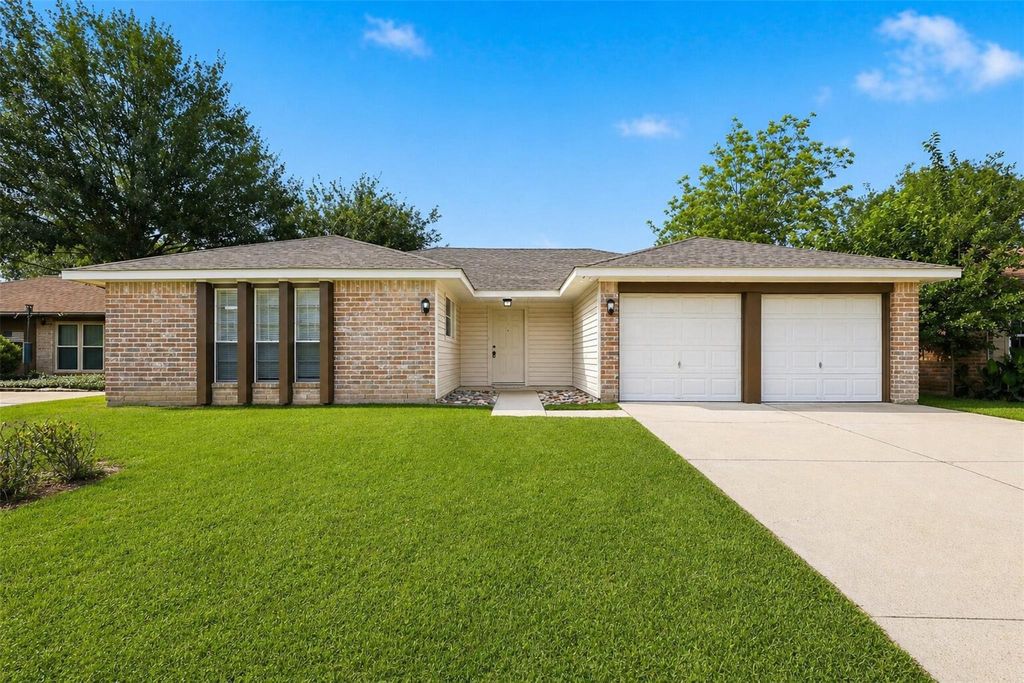 Photo of 16315 Dew Drop Lane, Houston, TX 77095 (MLS # 53812768)