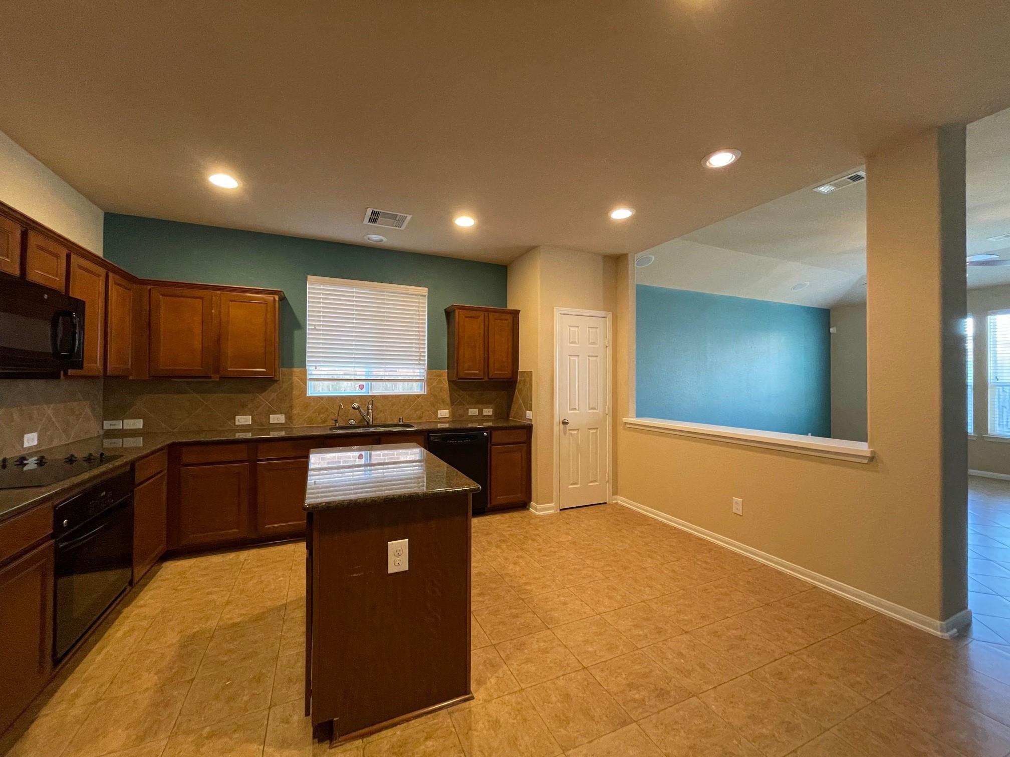 21554 Hawkspur Ridge Street