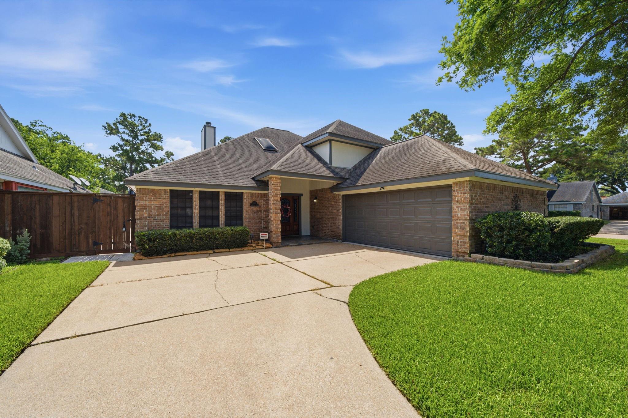 3302 Lindenfield Drive