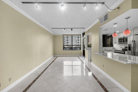 Tiny photo for 5150 Hidalgo Street #202, Houston, TX 77056 (MLS # 23142877)
