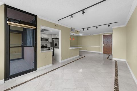 Tiny photo for 5150 Hidalgo Street #202, Houston, TX 77056 (MLS # 23142877)