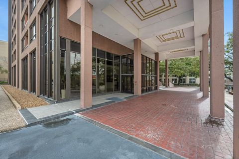 Tiny photo for 5150 Hidalgo Street #202, Houston, TX 77056 (MLS # 23142877)