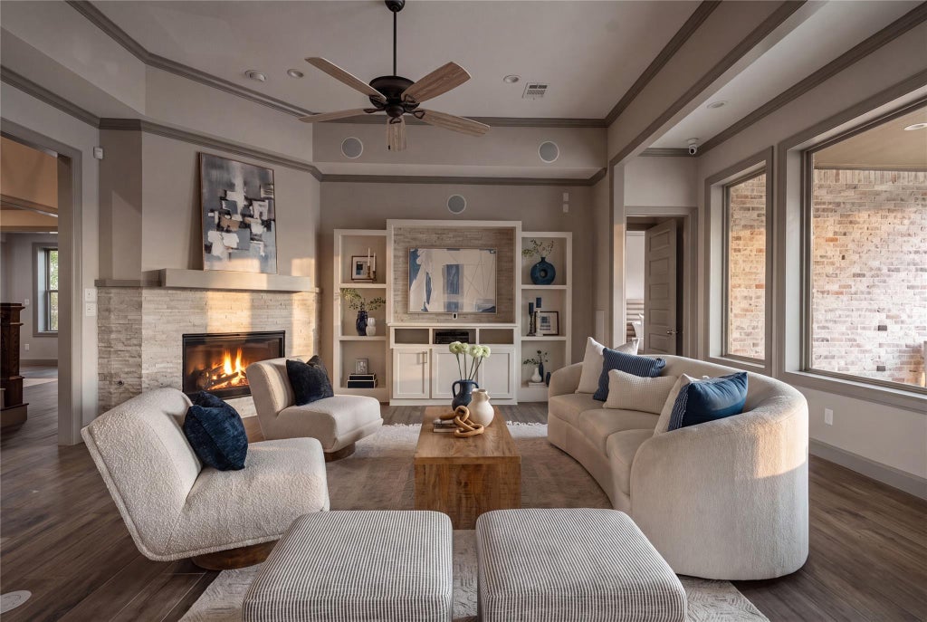 Photo of 12379 Pebble View Drive, Conroe, TX 77304 (MLS # 14427833)
