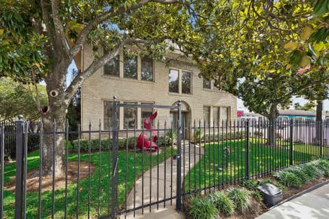 Photo of 1601 Westheimer Road #C, Houston, TX 77006 (MLS # 23218424)