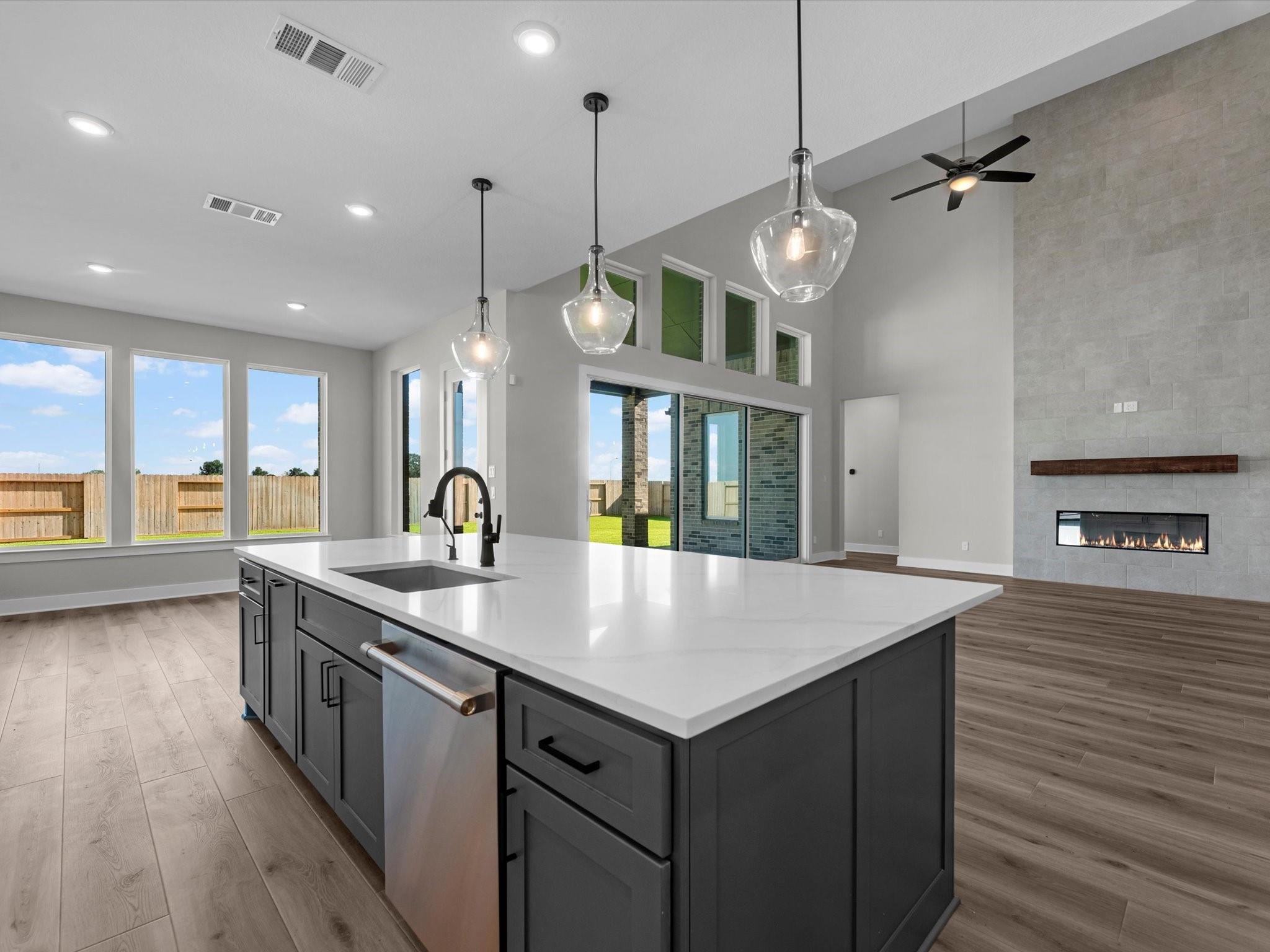 11931 Golden Cove