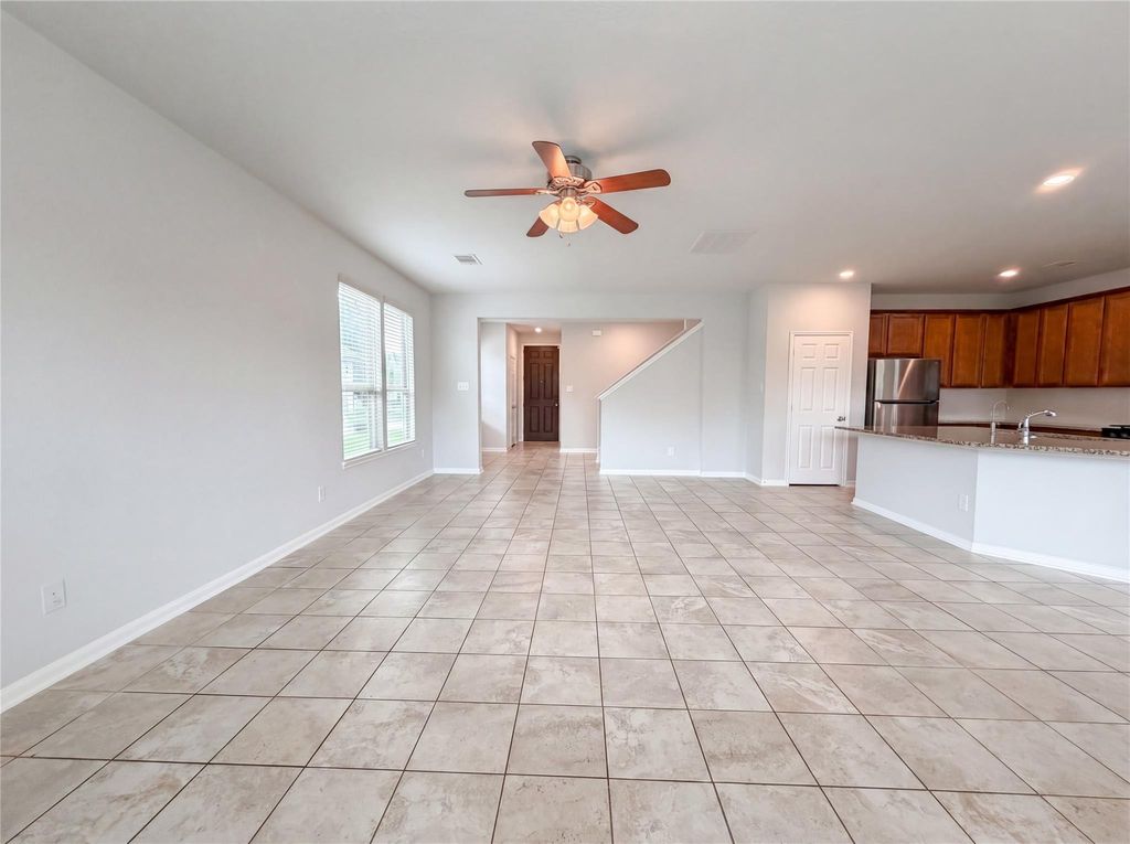 Photo of 4022 Lake Cypress Circle, Houston, TX 77068 (MLS # 85698865)