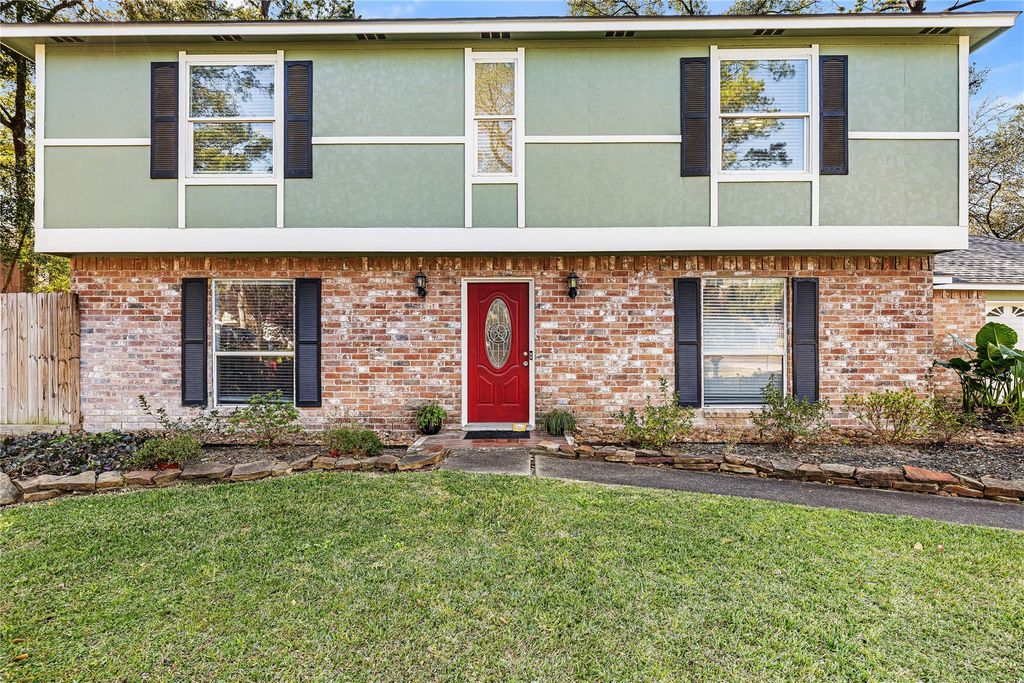 Photo of 13211 Oak Plaza Drive, Cypress, TX 77429 (MLS # 51012169)