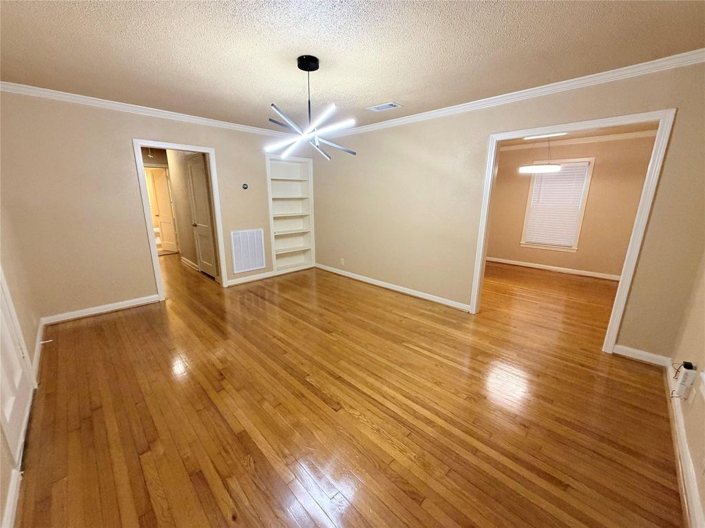 Photo of 6520 Weslayan Street, Houston, TX 77005 (MLS # 58853362)