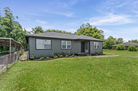 Tiny photo for 3626 Sparrow Street, Houston, TX 77051 (MLS # 42784104)