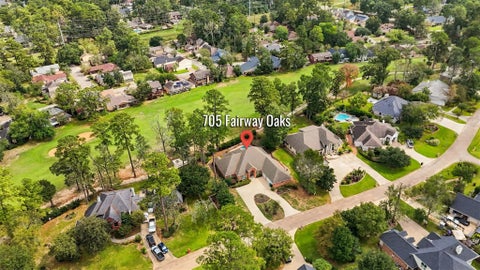 Photo of 705 Fairway Oaks, Conroe, TX 77302 (MLS # 56907195)
