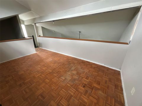 Tiny photo for 11111 Petworth Drive, Houston, TX 77072 (MLS # 18900491)