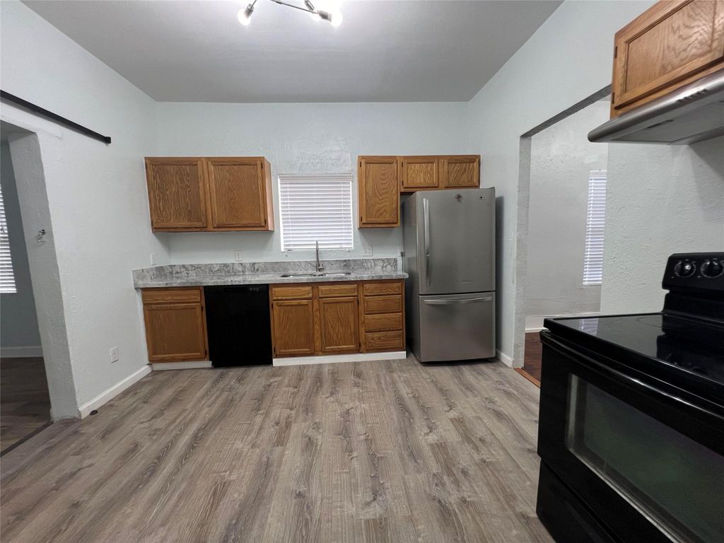 Photo of 3511 Palmer Street, Houston, TX 77004 (MLS # 87158949)