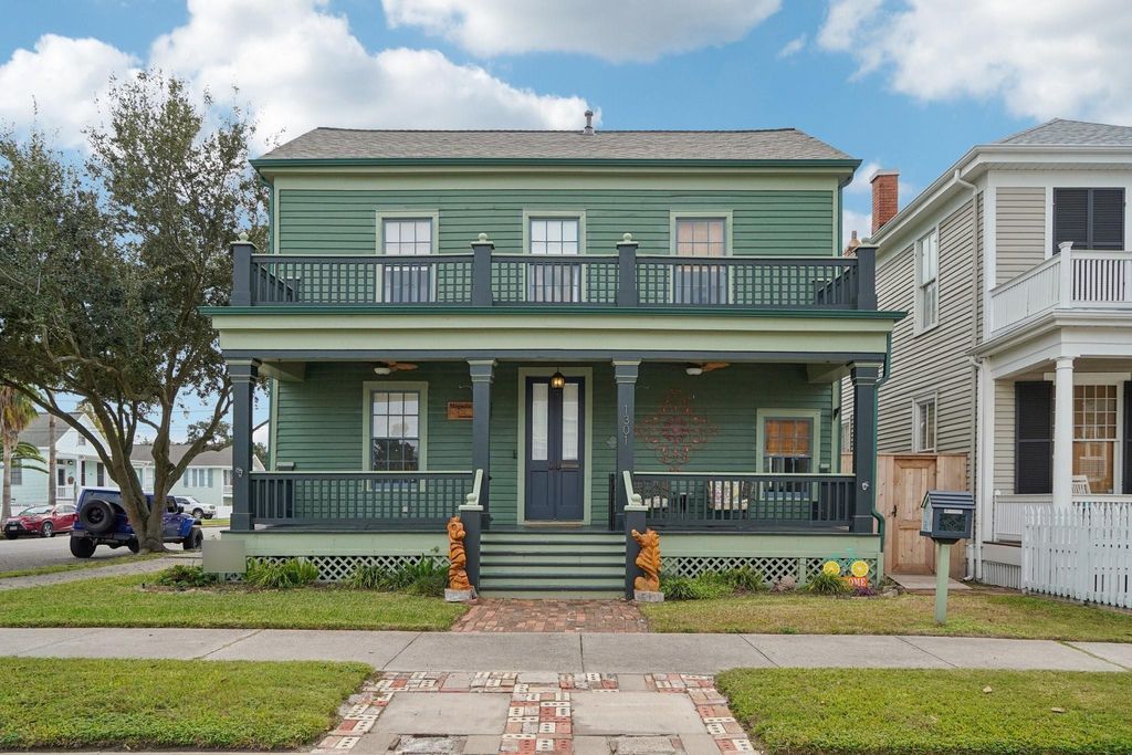Photo of 1301 Church Street, Galveston, TX 77550 (MLS # 41726331)