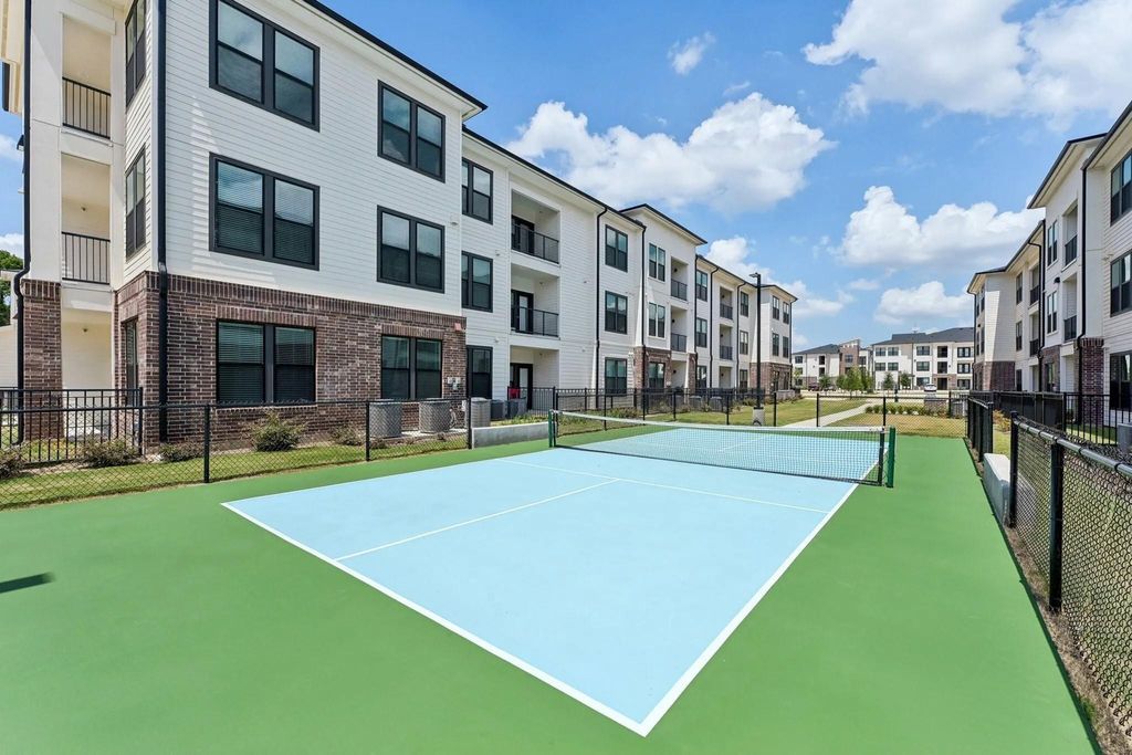 Photo of 1800 Central Pine Street #6205, Montgomery, TX 77316 (MLS # 25180061)