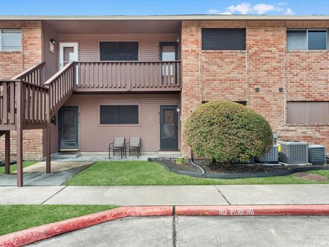 801 River Road 114F Montgomery TX 77356