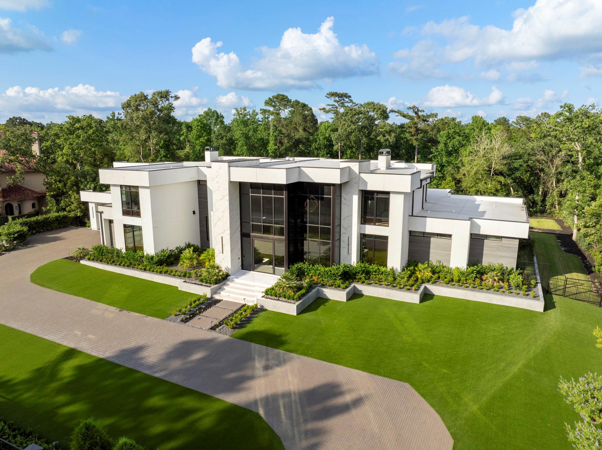 62 Hallbrook Way