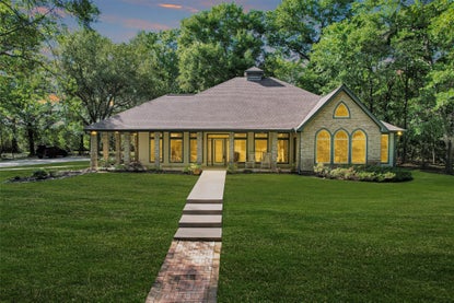 13250 FM 830 Rd – Investment Home