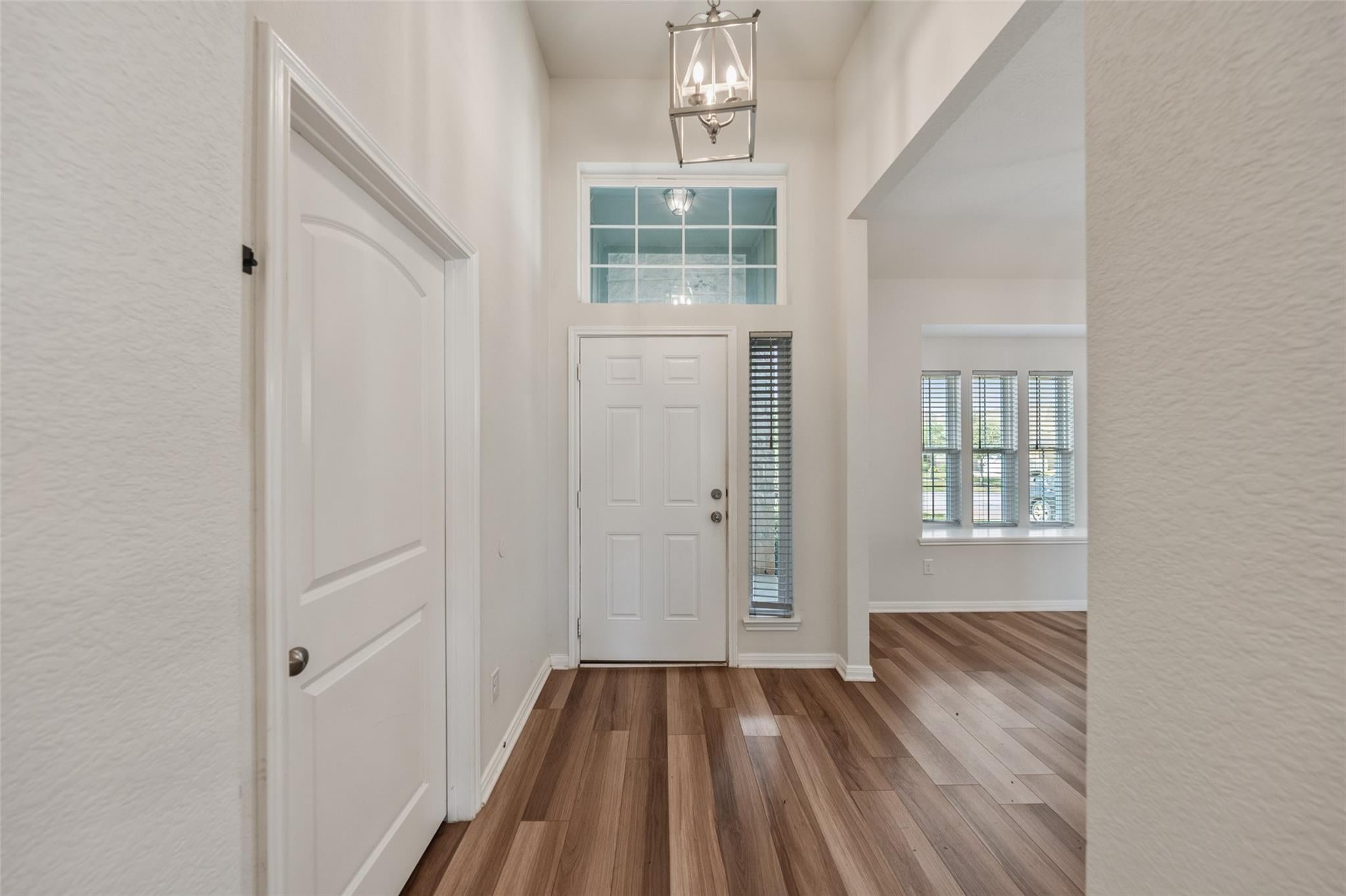 3043 Stonebriar Court