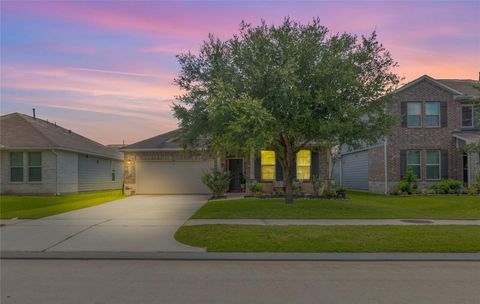 Photo of 24714 Crimson Pine Drive, Houston, TX 77336 (MLS # 62736219)