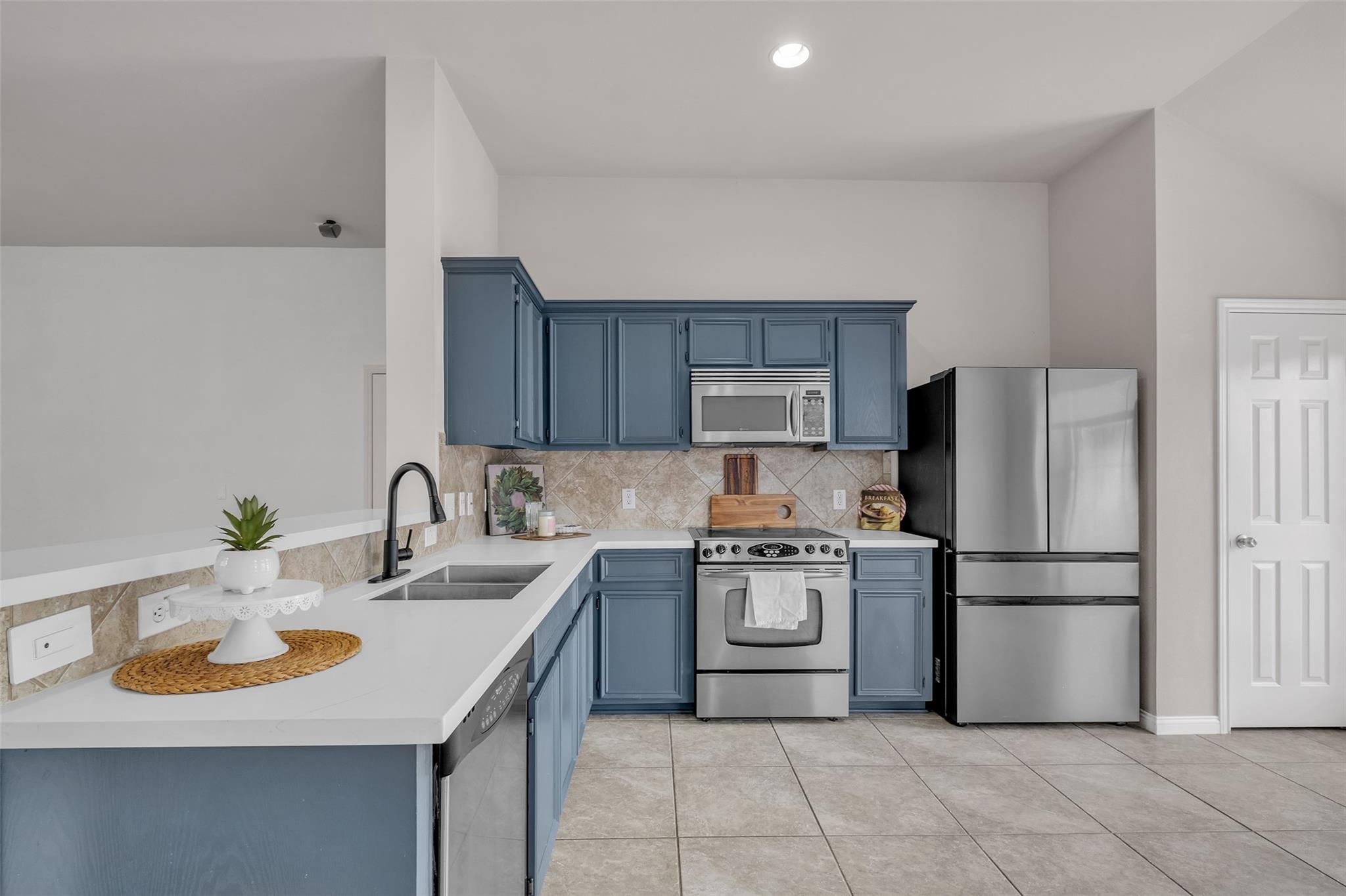 Richmond, Texas 77407, United States, 3 Bedrooms Bedrooms, ,2 BathroomsBathrooms,Residential,Active,156654