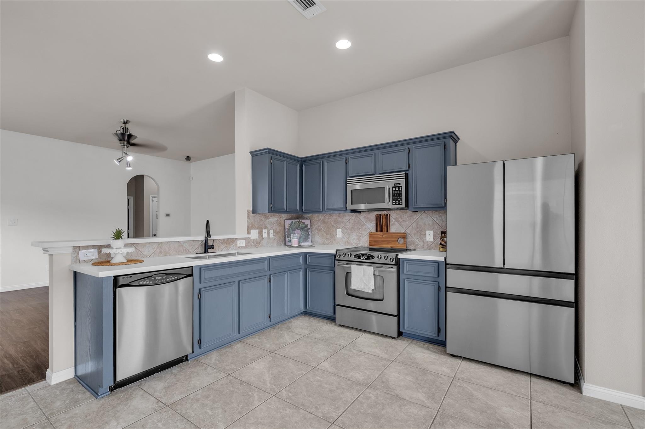 Richmond, Texas 77407, United States, 3 Bedrooms Bedrooms, ,2 BathroomsBathrooms,Residential,Active,156654