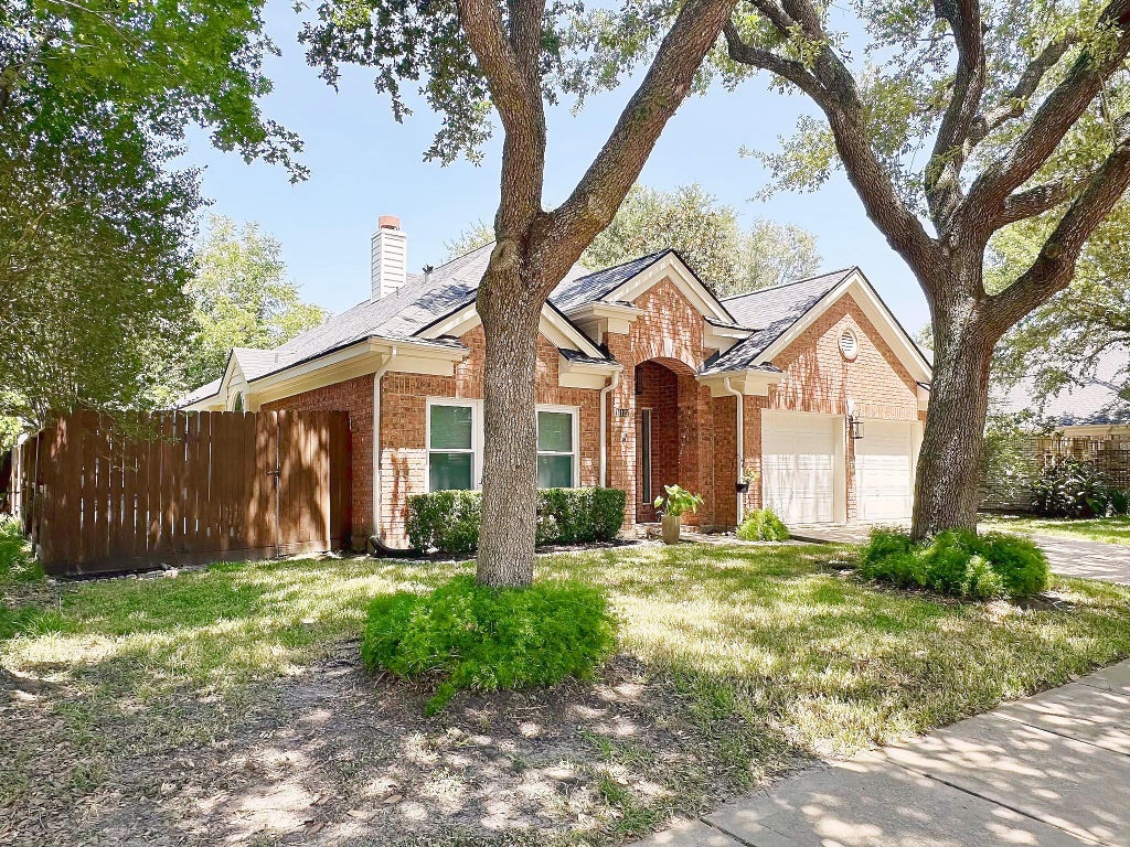 Photo of 14122 Manderly Drive, Houston, TX 77077 (MLS # 3881356)
