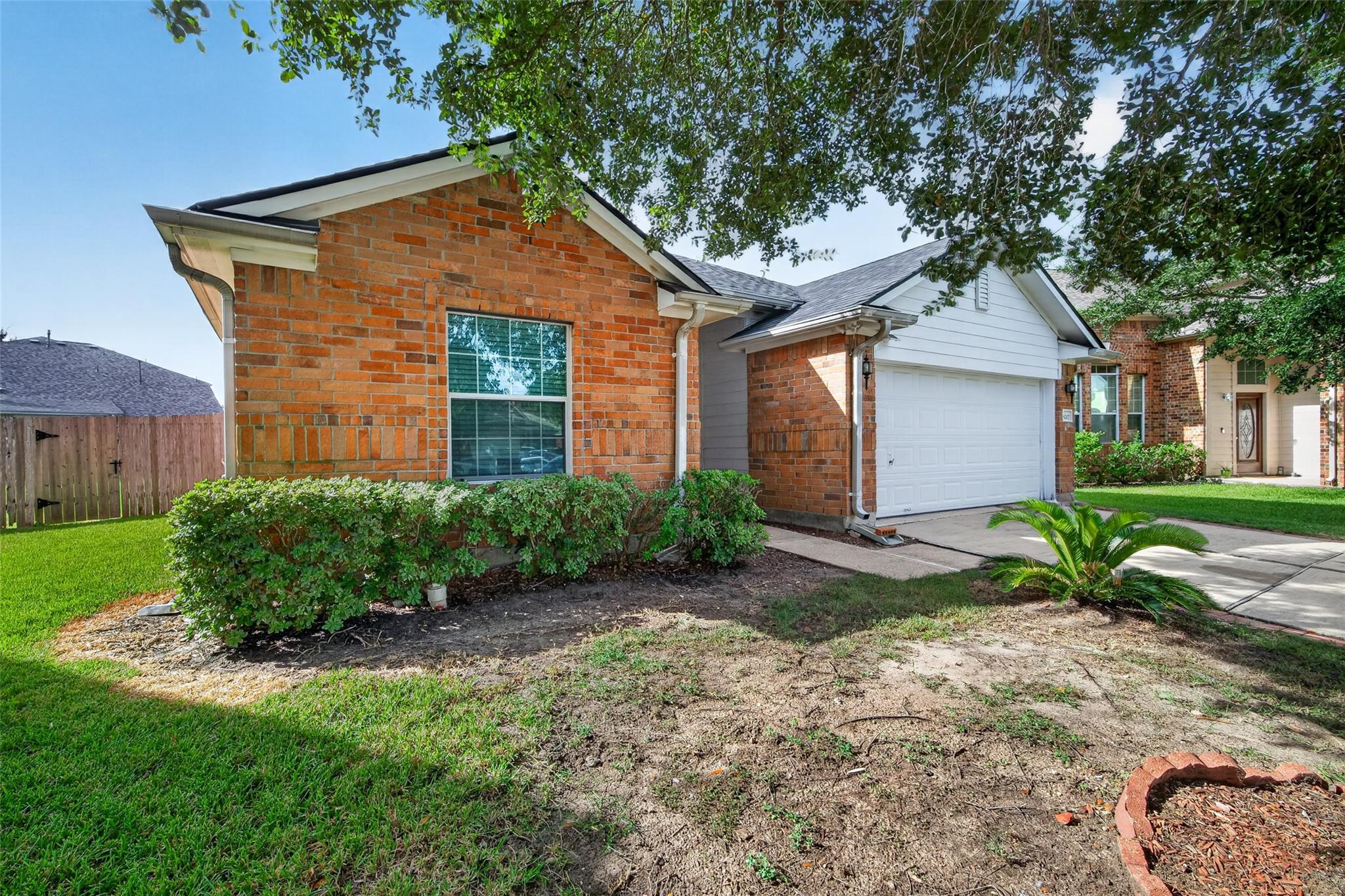 18207 Eton Ridge Court